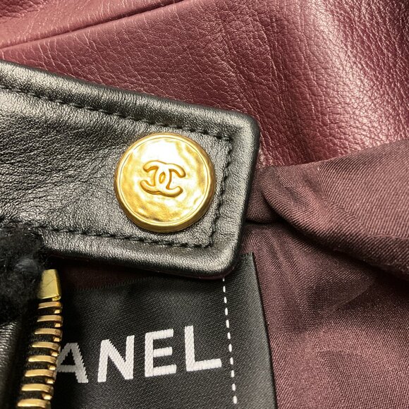 Chanel Black / Burgundy Belted Zip-front Leather Jacket - Picture 5 of 6